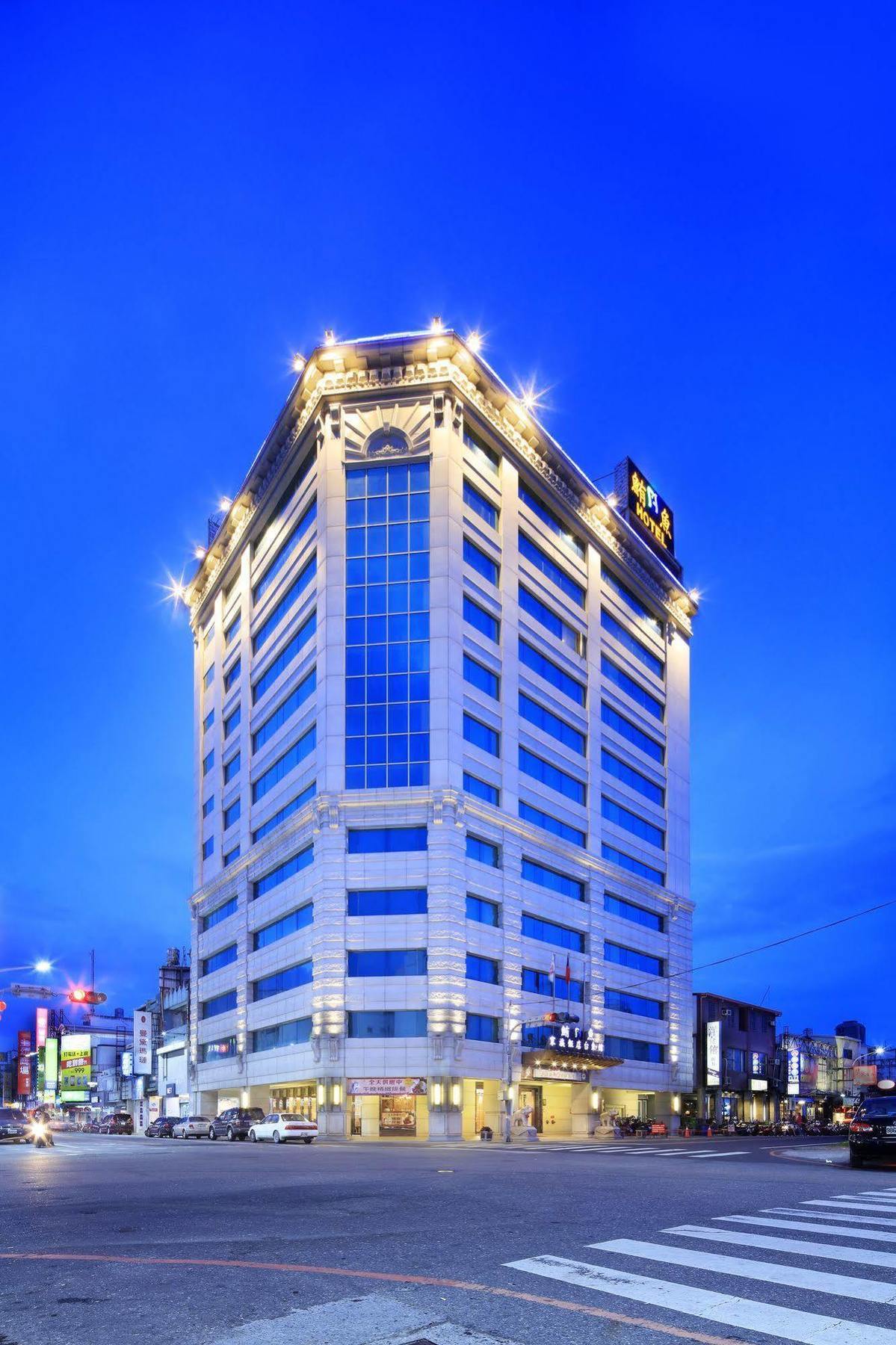 Fish Hotel Taitung Exterior photo